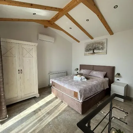 Apartman Sara S Pogledom Na